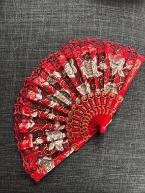 Red Floral Lace Folding Hand Fan - Women Accessories